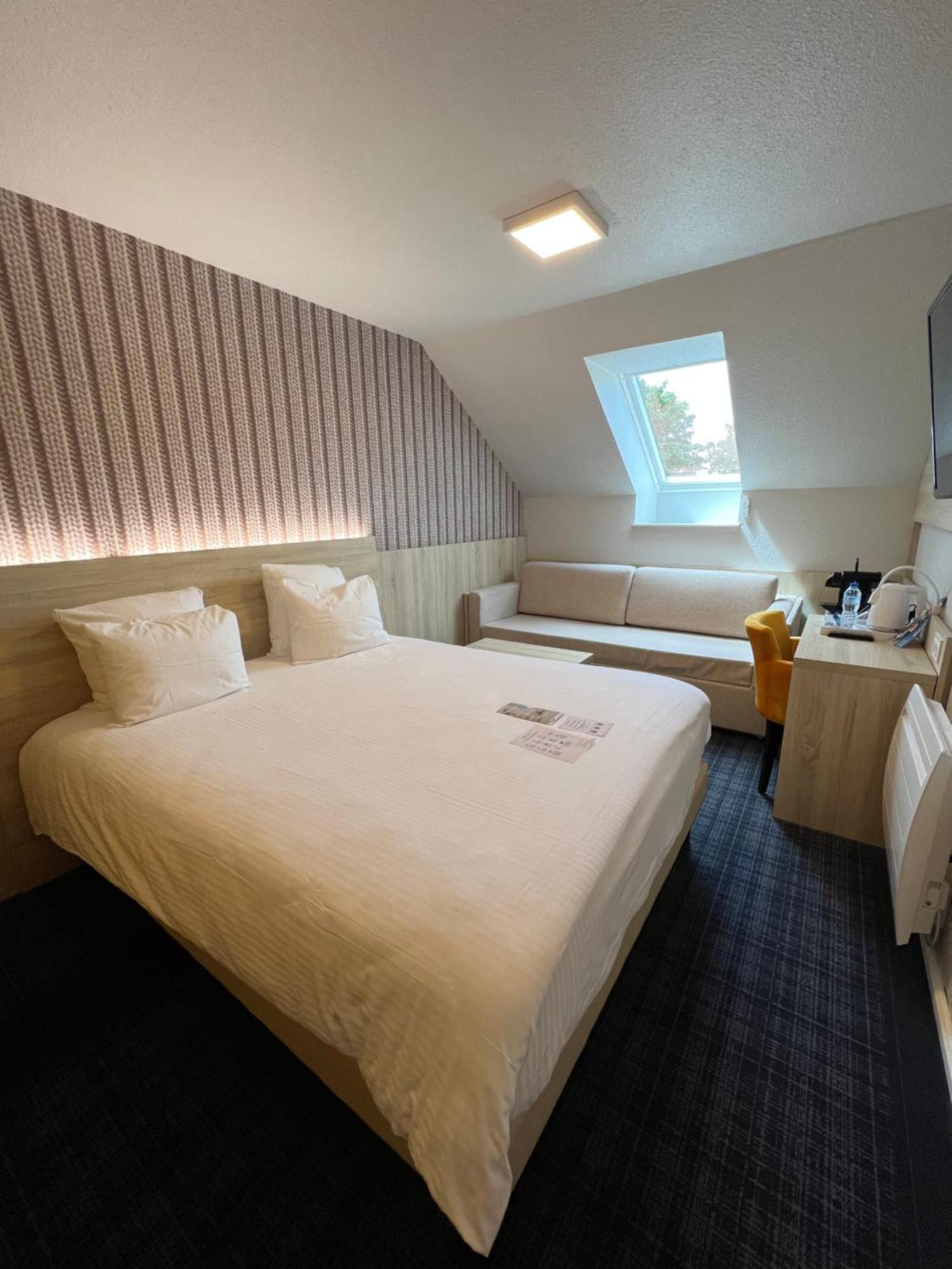 Brit Hotel Ландивизио Экстерьер фото