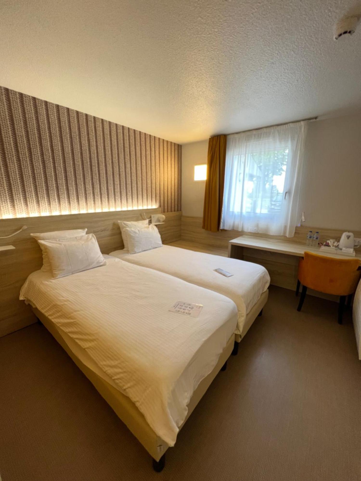 Brit Hotel Ландивизио Экстерьер фото