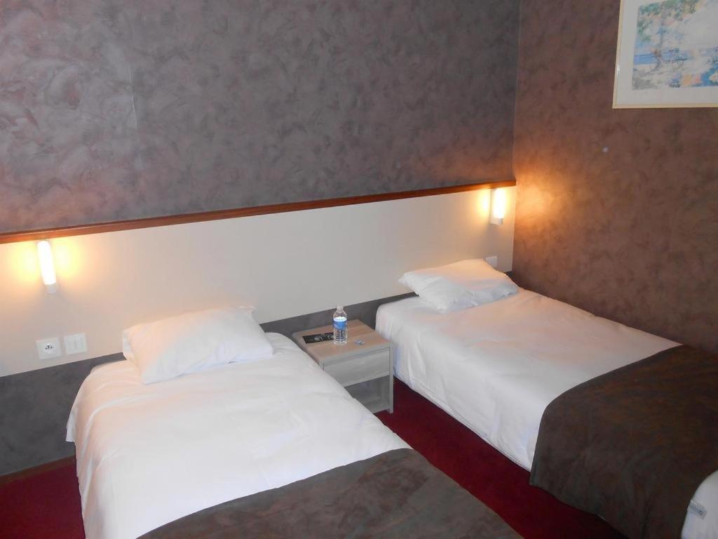 Brit Hotel Ландивизио Экстерьер фото